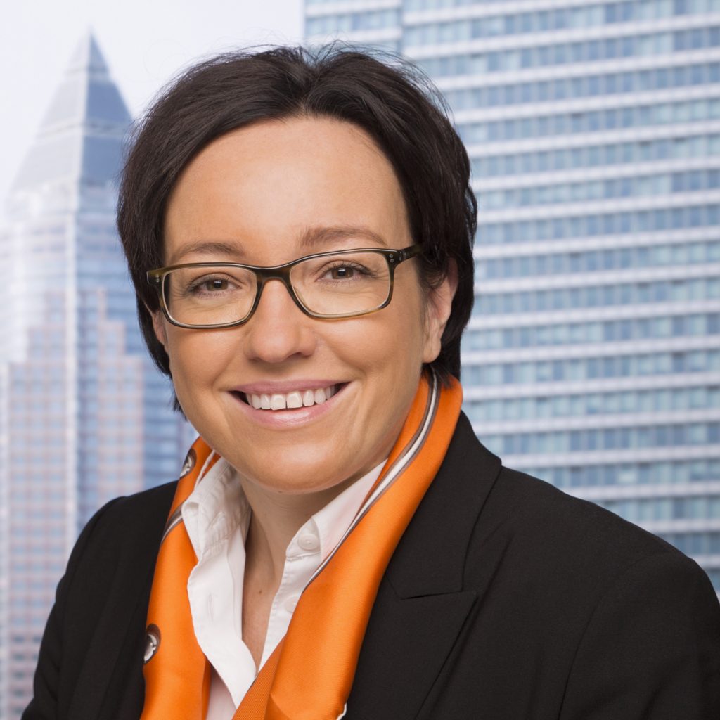 Katja Müller, Mitglied der Geschäftsleitung und Chief Customer Officer bei Universal-Investment