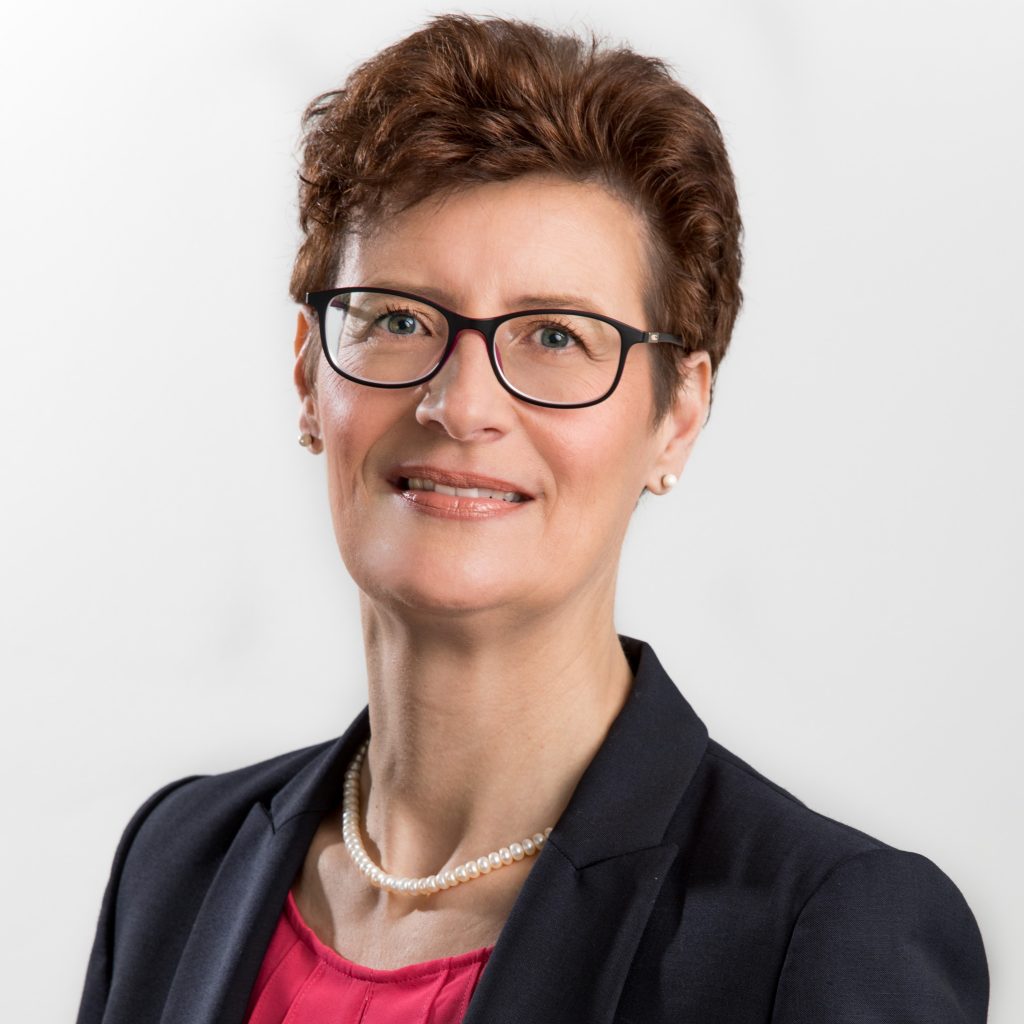 Sonja Ebhart-Pfeiffer, Vorstandsmitglied und Senior Financial Consultant beim Finanzdienstleister FiNUM