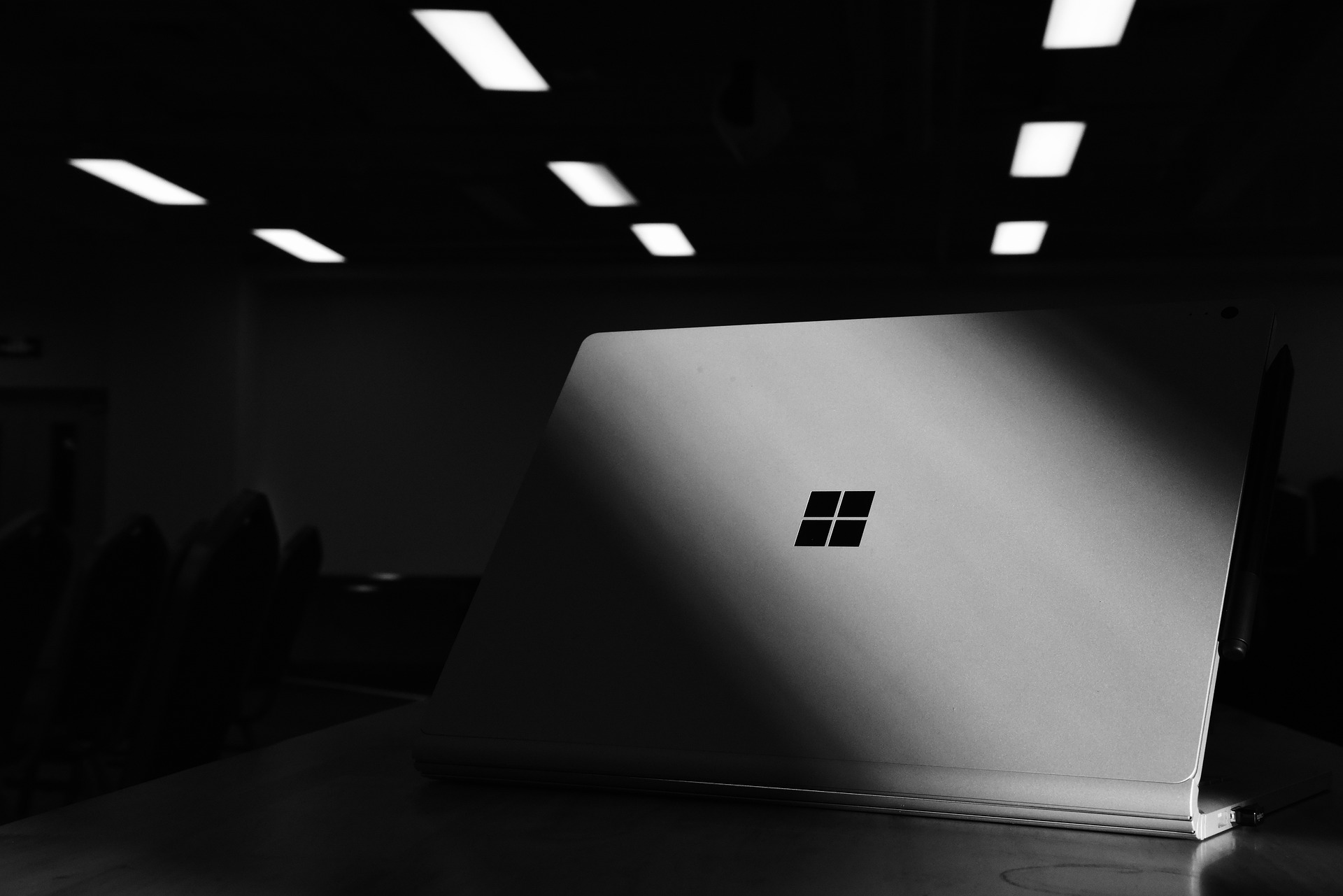 Microsoft-KI-Hype-befl-gelt