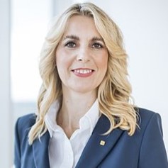 Sonja Brandtmayer, Generaldirektor-Stellvertreterin bei der Wiener Städtische @Marlene Fröhlich luxundlumen