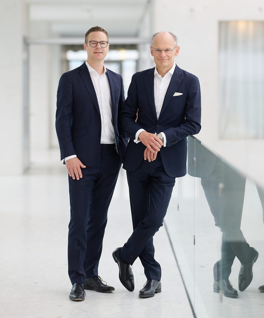 Bernhard Hohenegger (Vorstand Markt bank99) und Walter Oblin (Generaldirektor Österreichische Post AG und stv. Vorsitzender des Aufsichtsrats der bank99), Fotocredit: Sabine Klimpt 